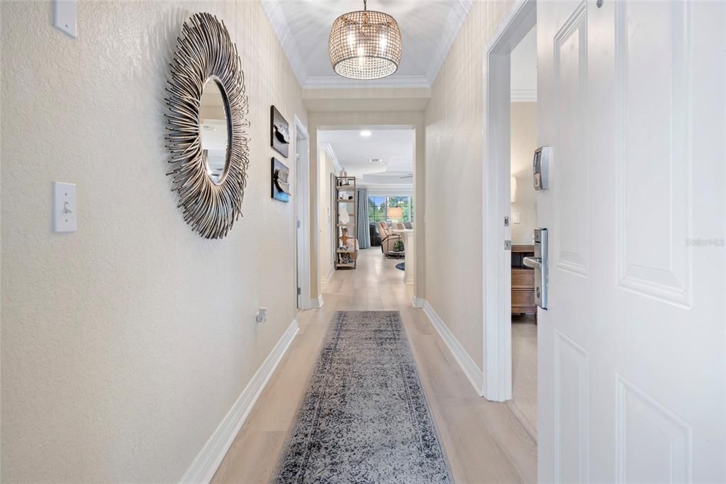 Под контрактом: $387,500 (3 спален, 3 ванн, 1755 Квадратных фут)