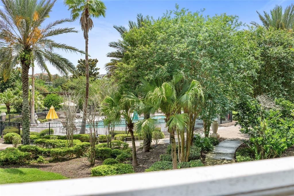 Под контрактом: $387,500 (3 спален, 3 ванн, 1755 Квадратных фут)