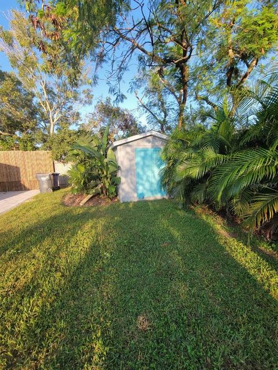 For Rent: $1,900 (3 beds, 1 baths, 1121 Square Feet)