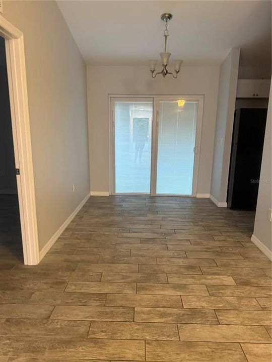 For Rent: $1,650 (2 beds, 2 baths, 1325 Square Feet)