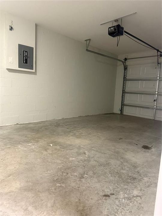 For Rent: $1,650 (2 beds, 2 baths, 1325 Square Feet)