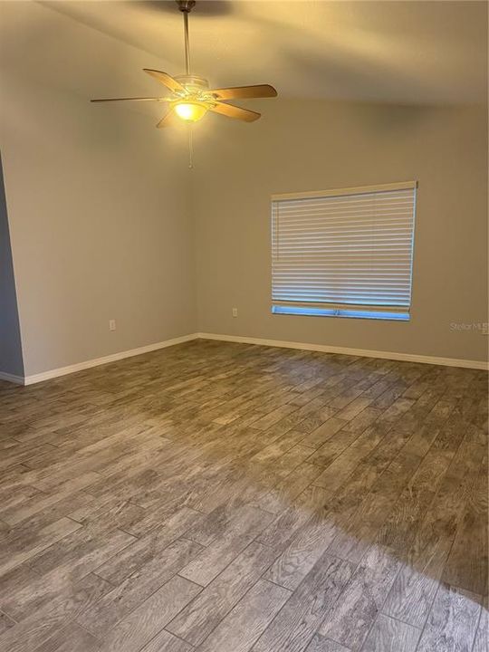 For Rent: $1,650 (2 beds, 2 baths, 1325 Square Feet)