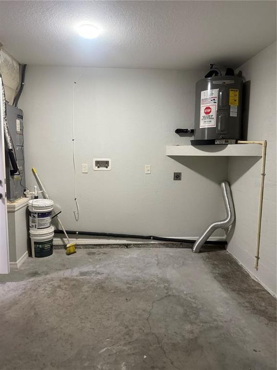 For Rent: $1,650 (2 beds, 2 baths, 1325 Square Feet)