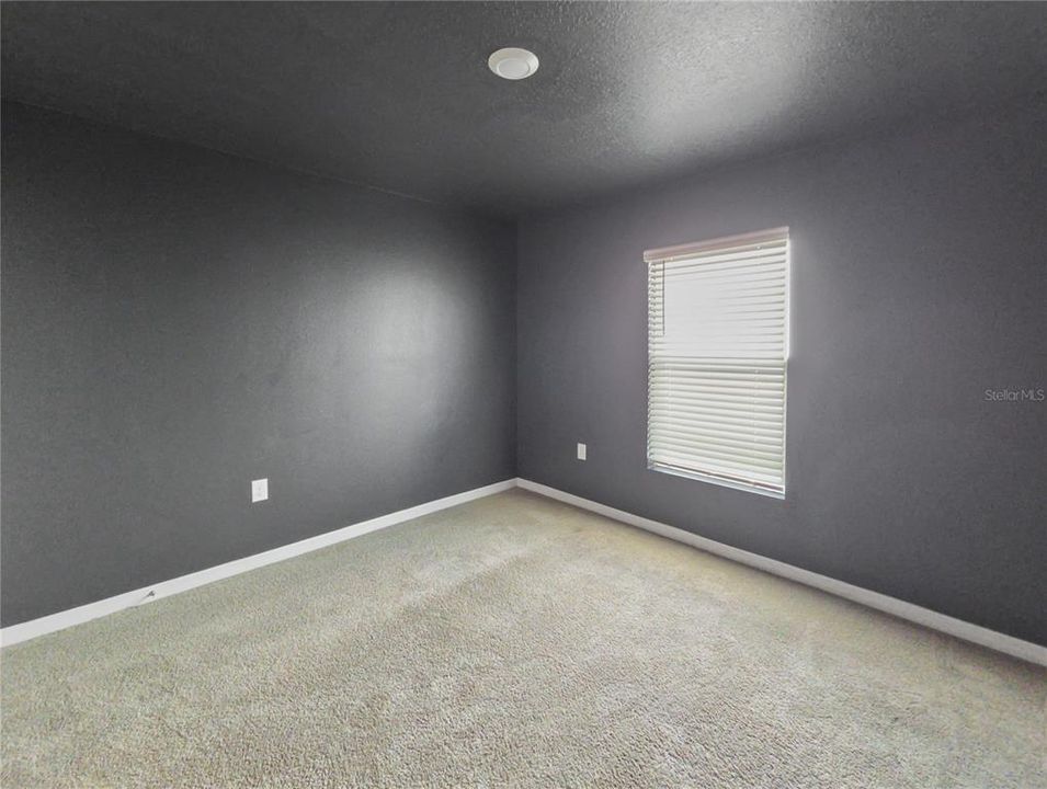 En Renta: $2,200 (4 camas, 2 baños, 1827 Pies cuadrados)