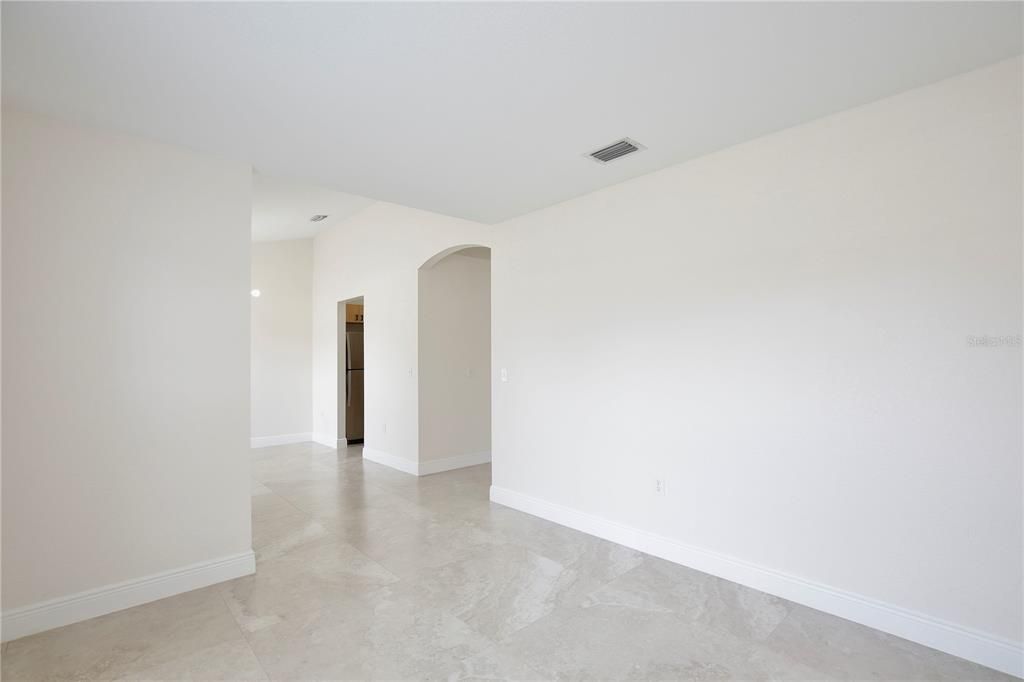 Active With Contract: $1,795 (3 beds, 2 baths, 1429 Square Feet)