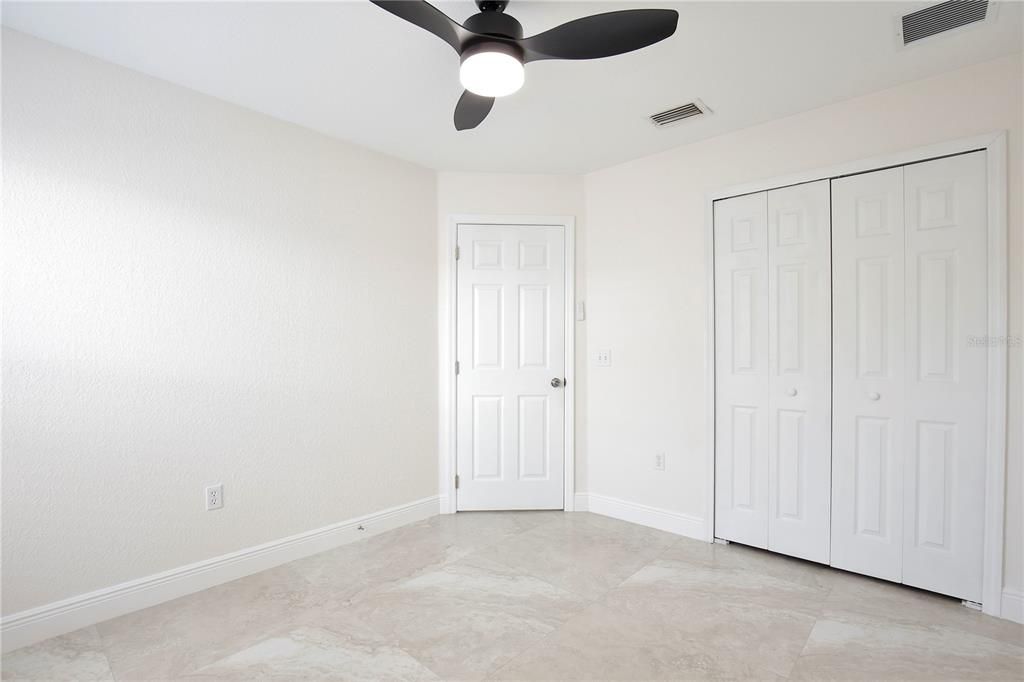 Active With Contract: $1,795 (3 beds, 2 baths, 1429 Square Feet)