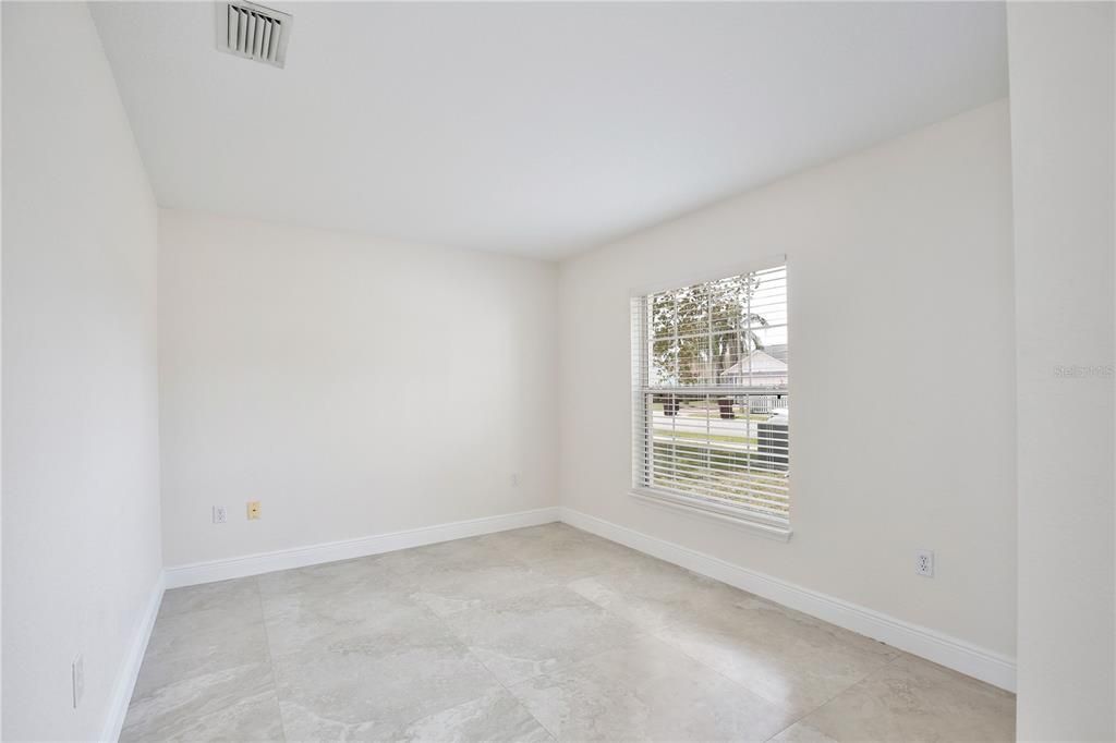 Active With Contract: $1,795 (3 beds, 2 baths, 1429 Square Feet)
