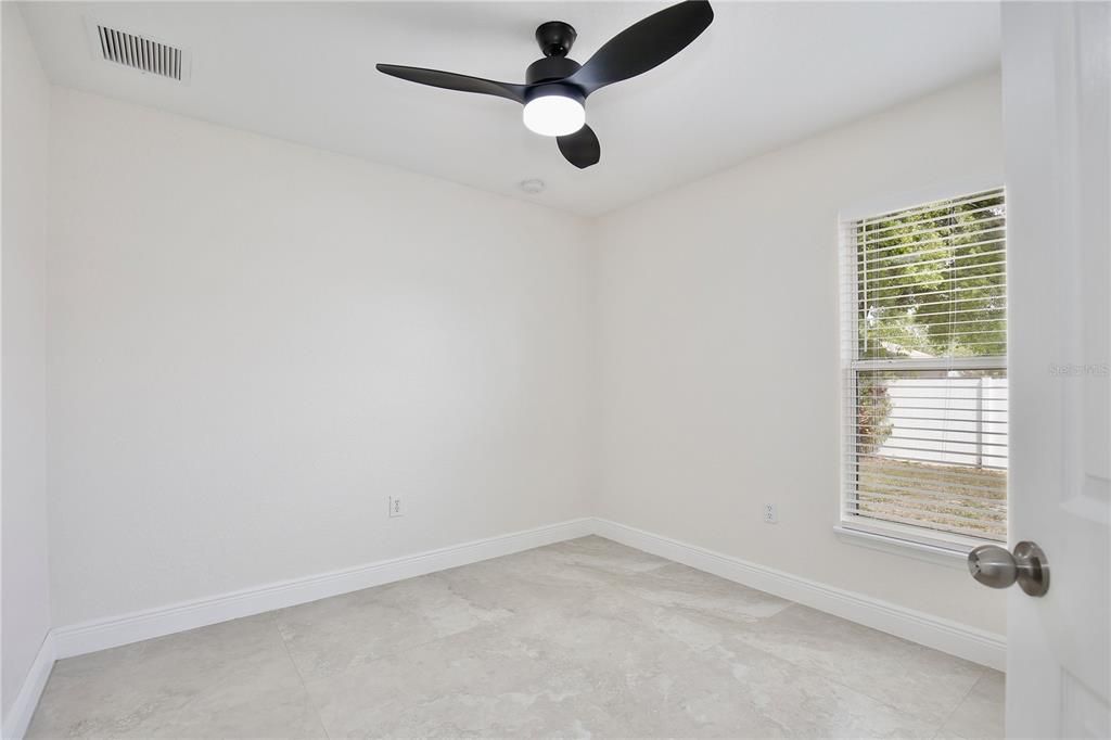 Active With Contract: $1,795 (3 beds, 2 baths, 1429 Square Feet)
