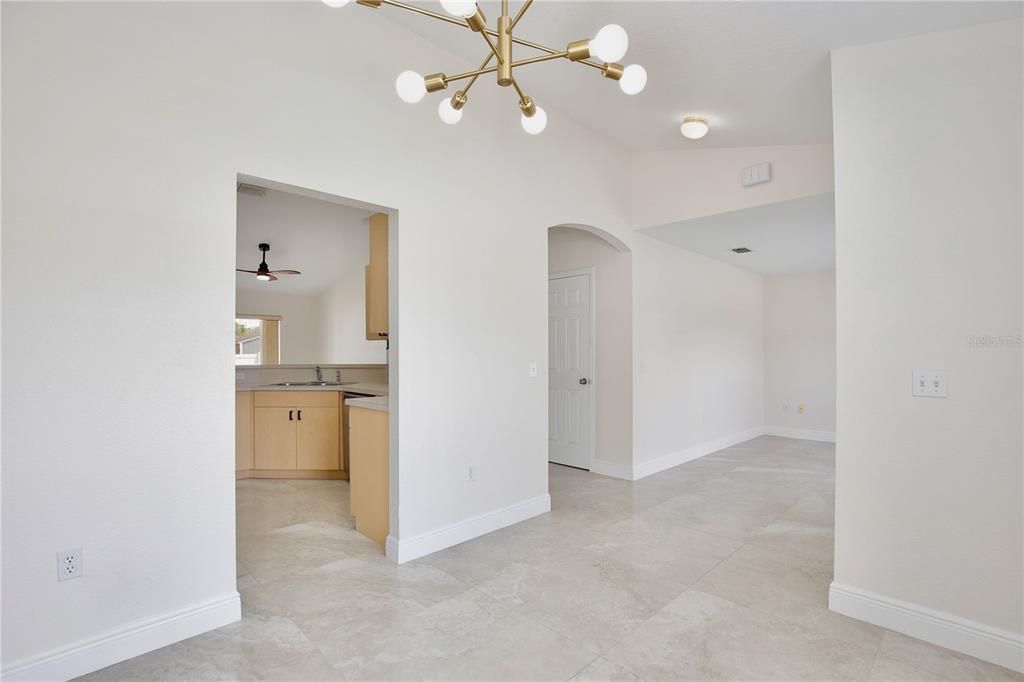 Active With Contract: $1,795 (3 beds, 2 baths, 1429 Square Feet)