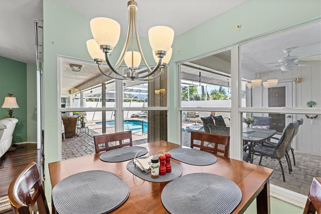 Active With Contract: $599,000 (3 beds, 2 baths, 2589 Square Feet)