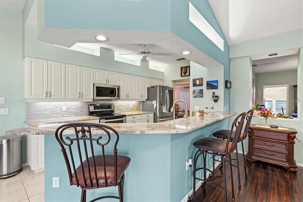 Active With Contract: $599,000 (3 beds, 2 baths, 2589 Square Feet)