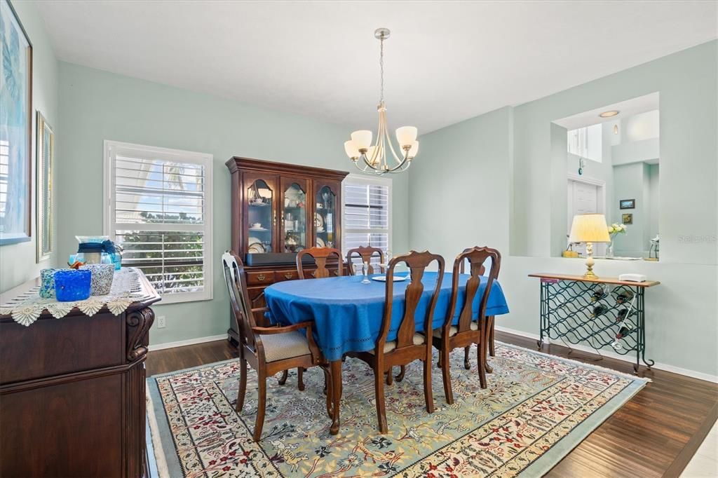 Active With Contract: $599,000 (3 beds, 2 baths, 2589 Square Feet)