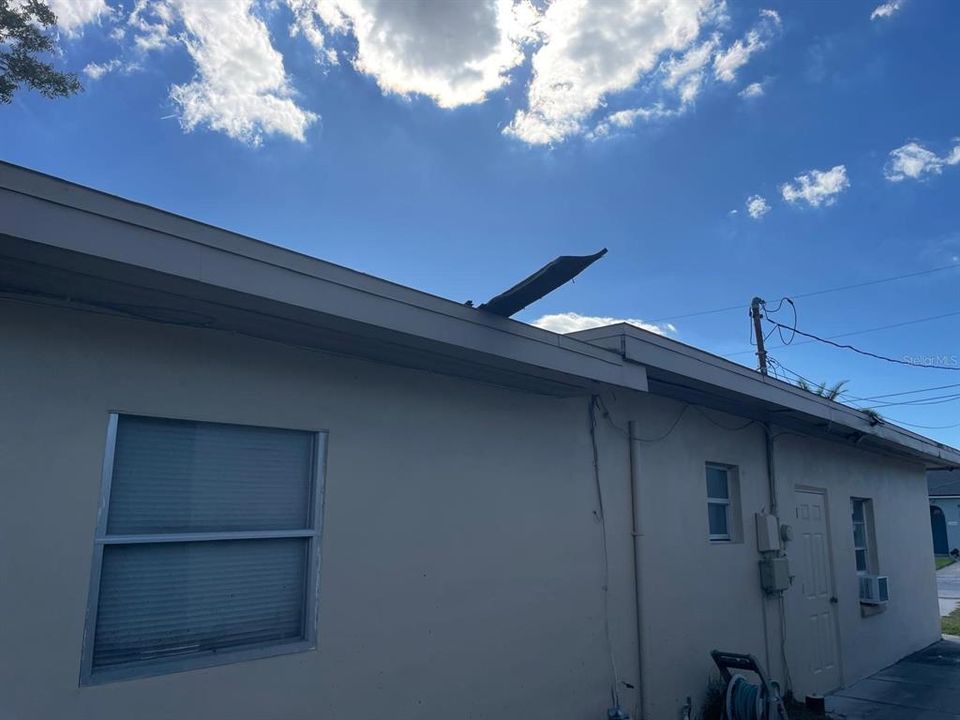 For Sale: $160,000 (3 beds, 1 baths, 1268 Square Feet)