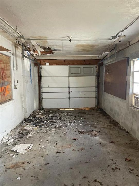 For Sale: $160,000 (3 beds, 1 baths, 1268 Square Feet)