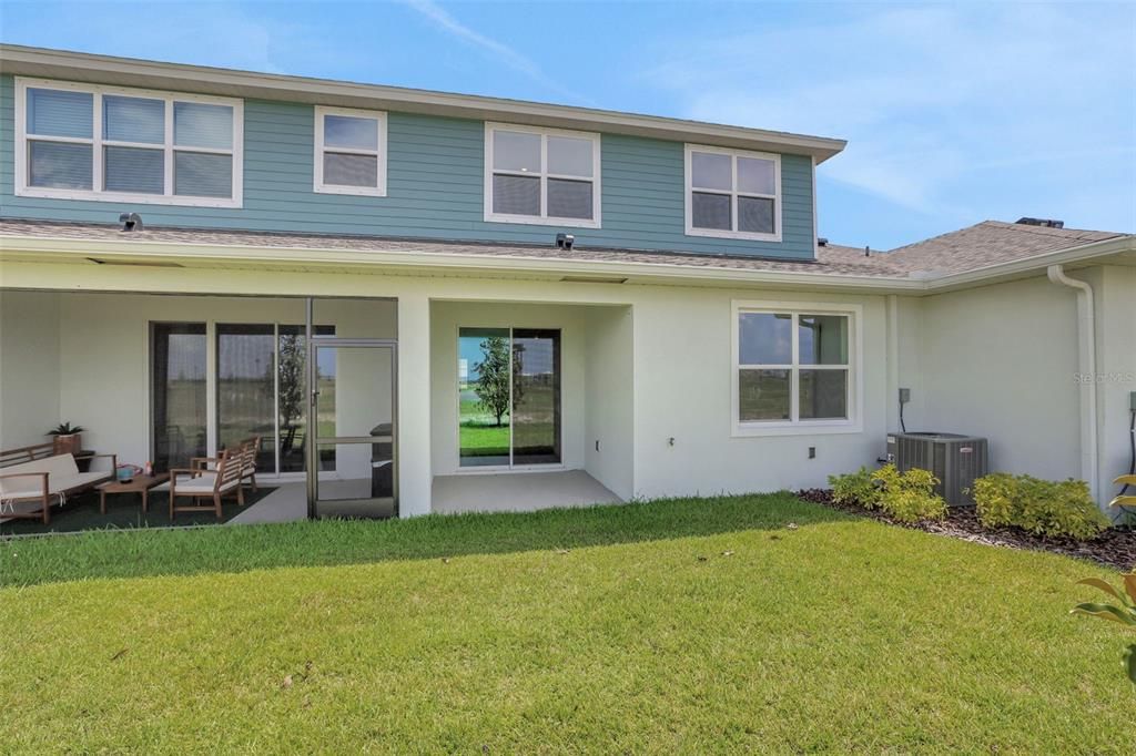 En Renta: $2,175 (3 camas, 2 baños, 1807 Pies cuadrados)