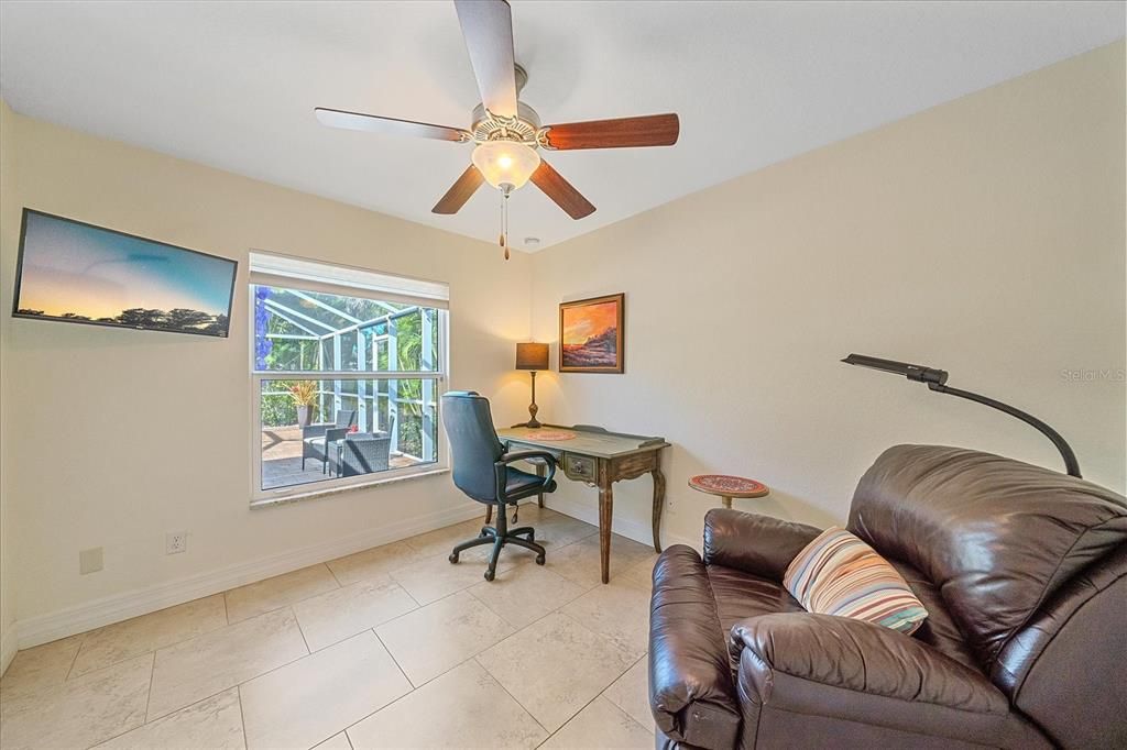 Active With Contract: $524,500 (3 beds, 2 baths, 1427 Square Feet)