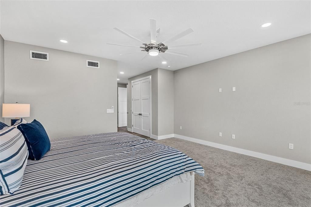 На продажу: $3,495,000 (4 спален, 4 ванн, 6200 Квадратных фут)