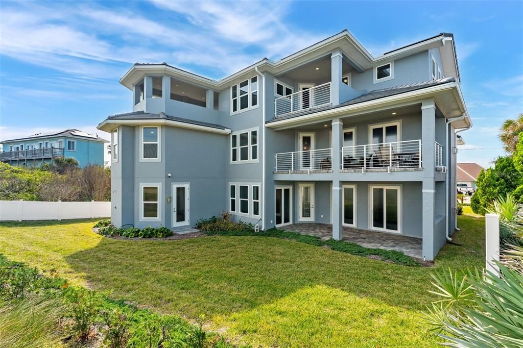 На продажу: $3,495,000 (4 спален, 4 ванн, 6200 Квадратных фут)