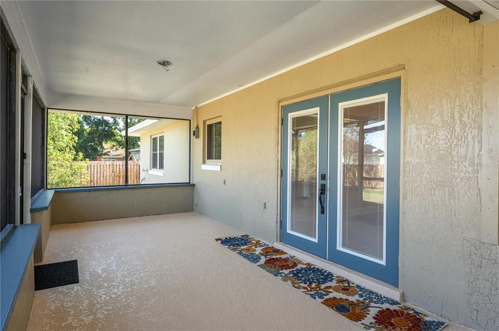 Activo con contrato: $364,999 (3 camas, 2 baños, 1530 Pies cuadrados)