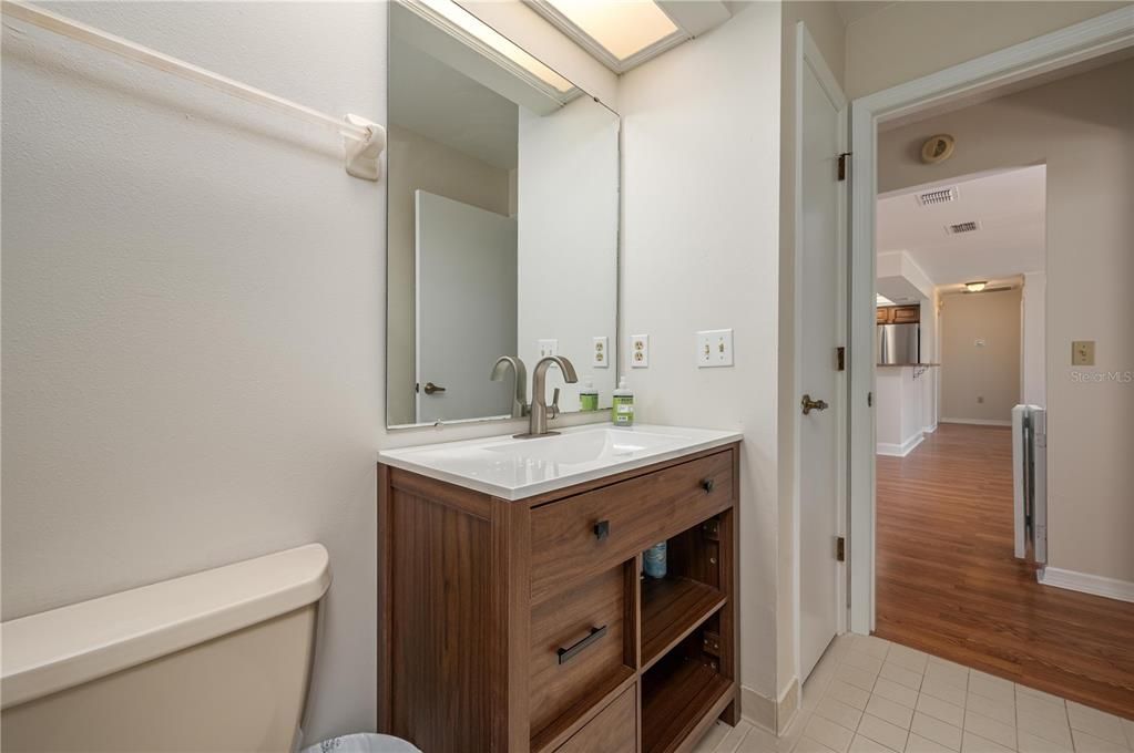 Activo con contrato: $364,999 (3 camas, 2 baños, 1530 Pies cuadrados)