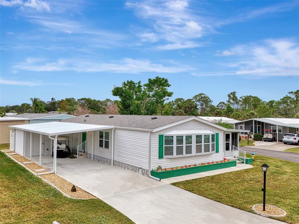 Под контрактом: $139,700 (2 спален, 2 ванн, 1248 Квадратных фут)