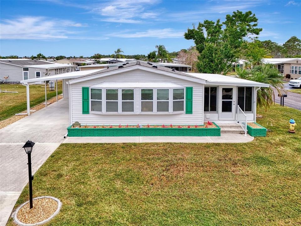 Под контрактом: $139,700 (2 спален, 2 ванн, 1248 Квадратных фут)