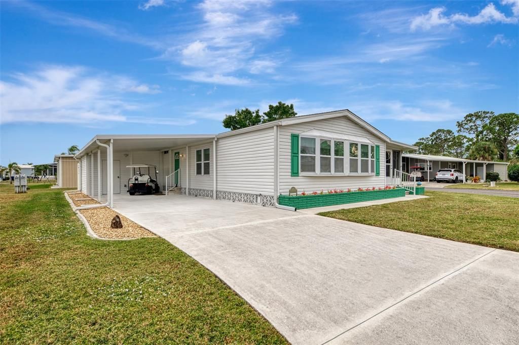 Под контрактом: $139,700 (2 спален, 2 ванн, 1248 Квадратных фут)