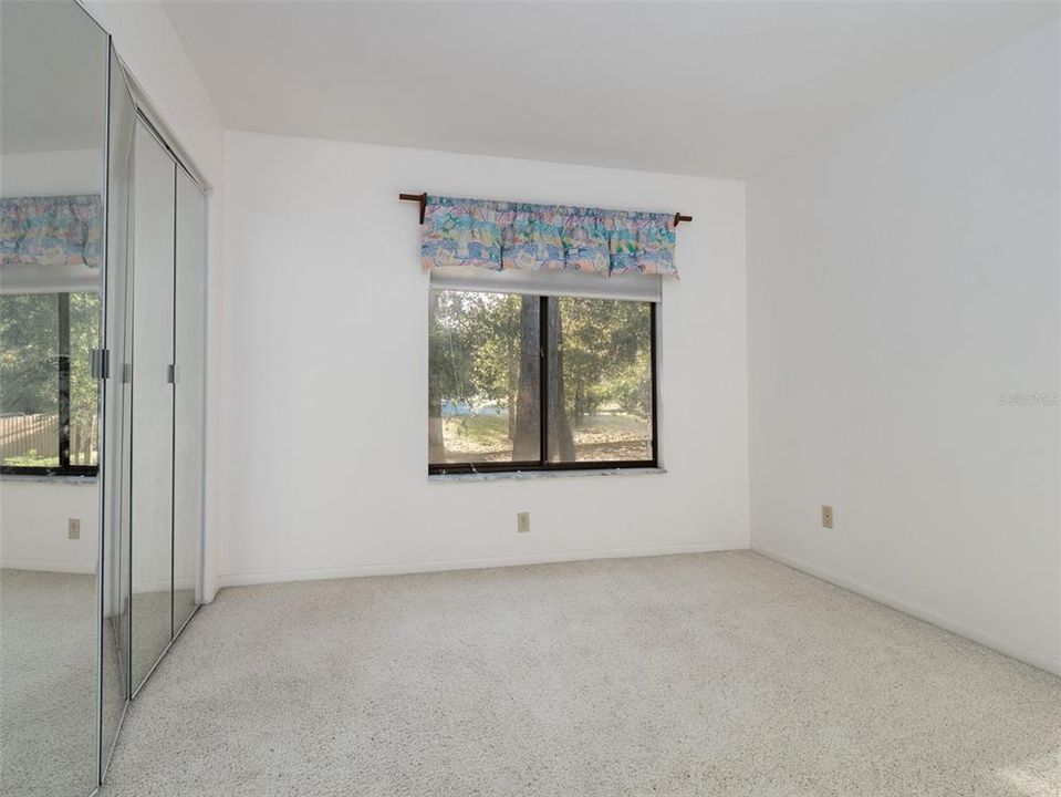 For Sale: $525,000 (4 beds, 3 baths, 2086 Square Feet)