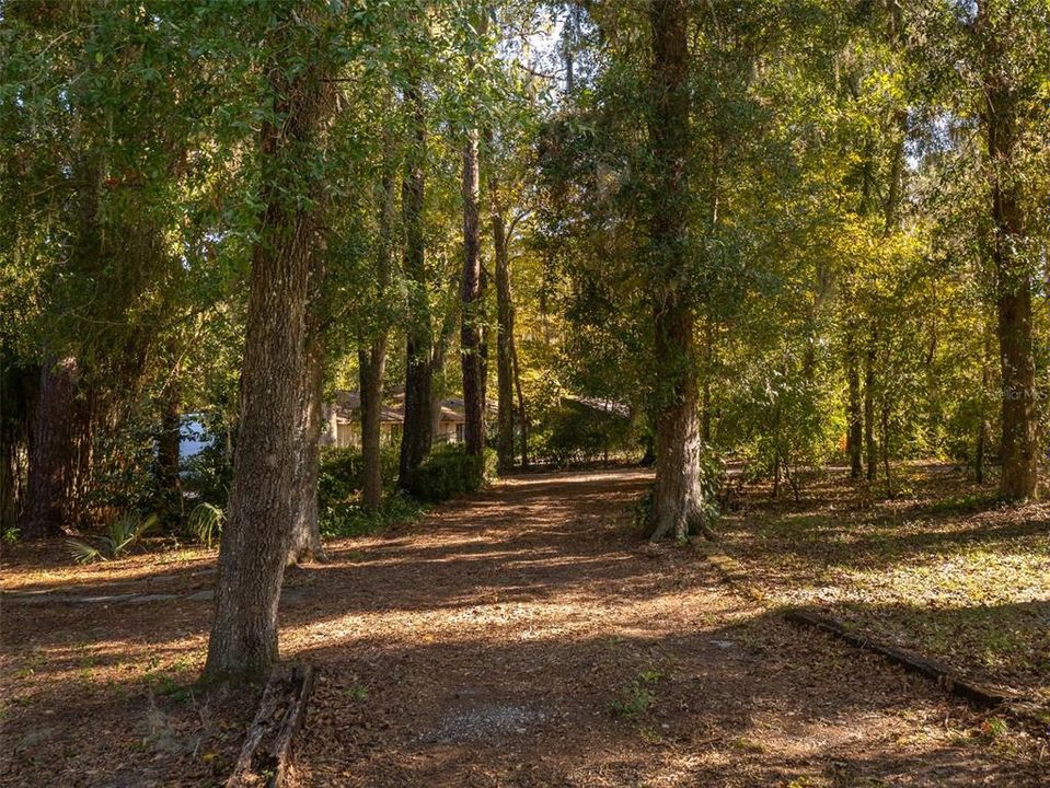 For Sale: $525,000 (4 beds, 3 baths, 2086 Square Feet)