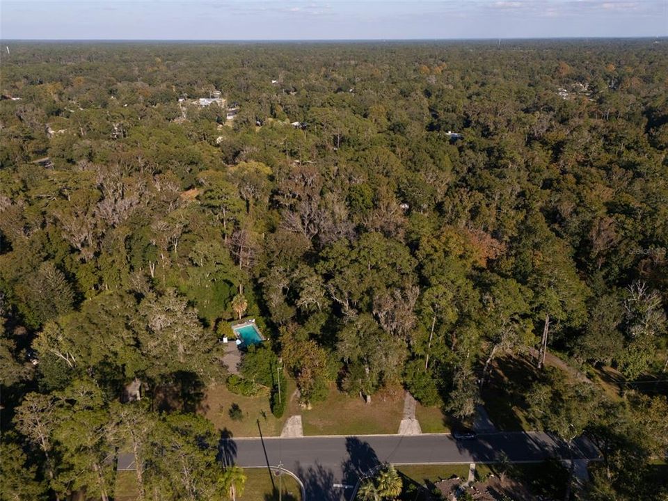 For Sale: $525,000 (4 beds, 3 baths, 2086 Square Feet)