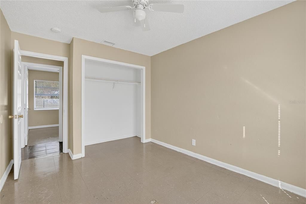 Active With Contract: $285,000 (4 beds, 2 baths, 1158 Square Feet)