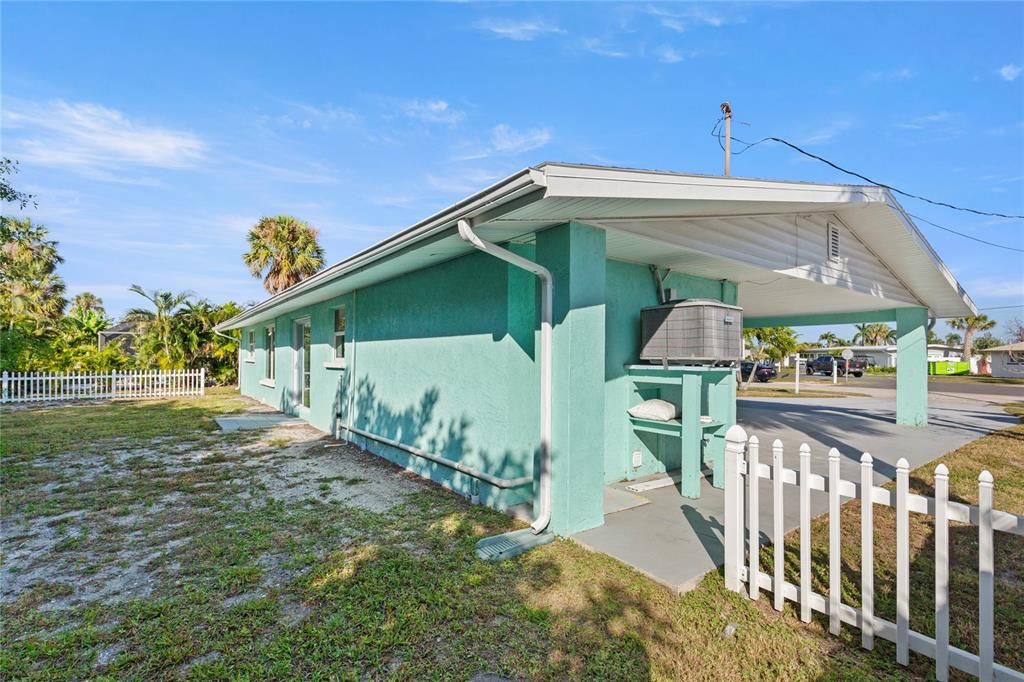 Activo con contrato: $710,000 (3 camas, 2 baños, 1398 Pies cuadrados)