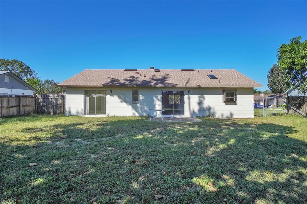 En Venta: $329,000 (3 camas, 2 baños, 1160 Pies cuadrados)