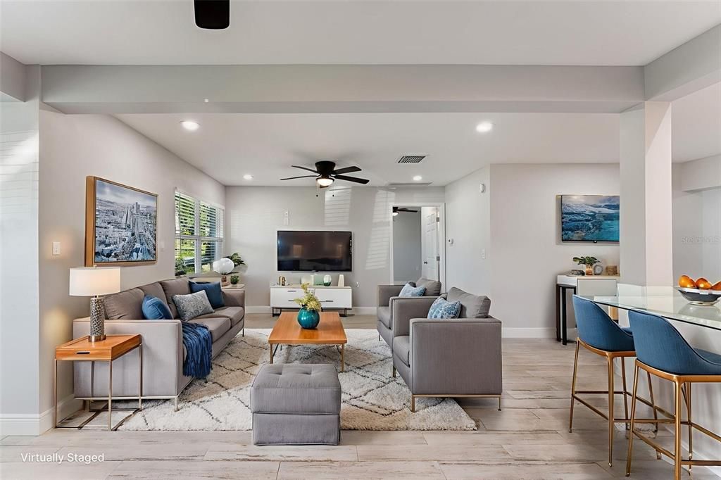 待售: $450,000 (2 贝兹, 2 浴室, 1192 平方英尺)