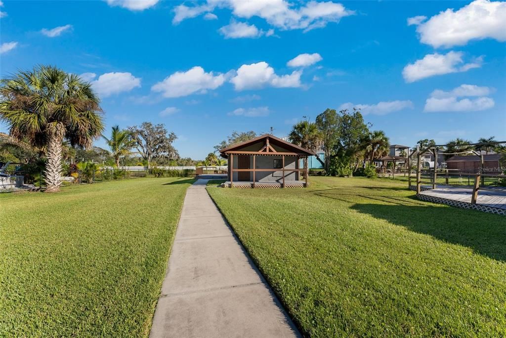 待售: $450,000 (2 贝兹, 2 浴室, 1192 平方英尺)