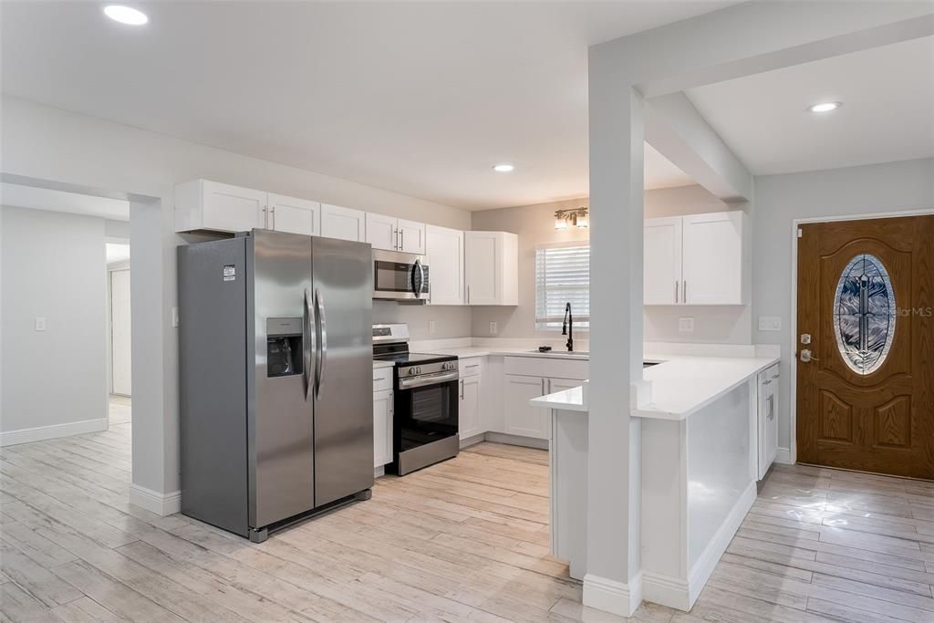 待售: $450,000 (2 贝兹, 2 浴室, 1192 平方英尺)