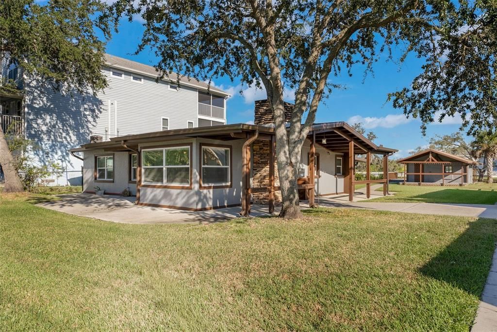 待售: $450,000 (2 贝兹, 2 浴室, 1192 平方英尺)