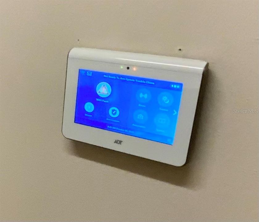 На продажу: $698,000 (3 спален, 2 ванн, 2579 Квадратных фут)