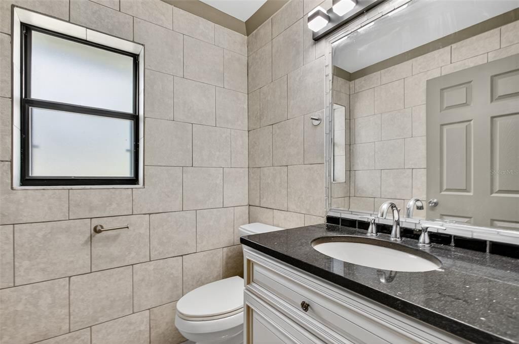 En Venta: $995,000 (4 camas, 4 baños, 5344 Pies cuadrados)