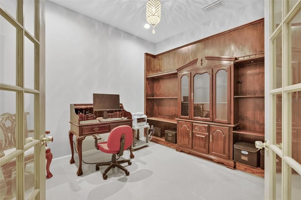 En Venta: $995,000 (4 camas, 4 baños, 5344 Pies cuadrados)