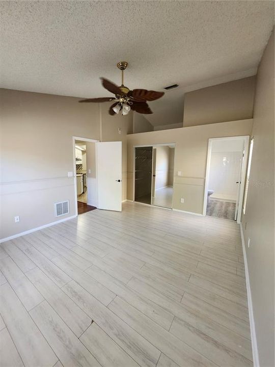 For Rent: $2,500 (3 beds, 2 baths, 1419 Square Feet)