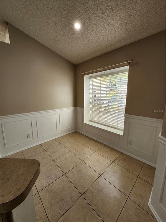 For Rent: $2,500 (3 beds, 2 baths, 1419 Square Feet)