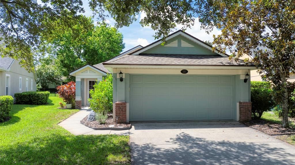 En Venta: $299,000 (4 camas, 2 baños, 1613 Pies cuadrados)