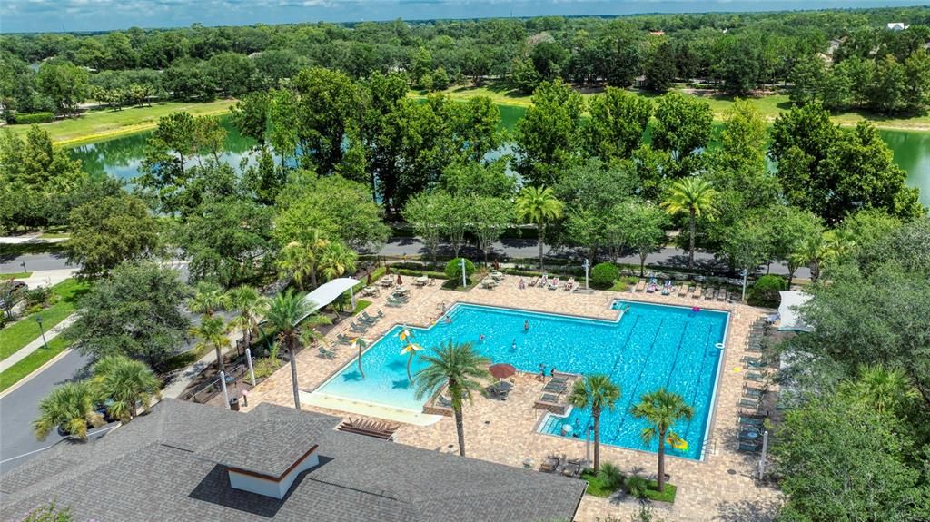 En Venta: $299,000 (4 camas, 2 baños, 1613 Pies cuadrados)