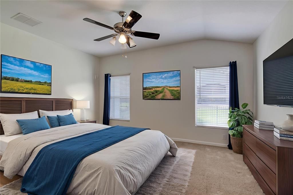 En Venta: $299,000 (4 camas, 2 baños, 1613 Pies cuadrados)