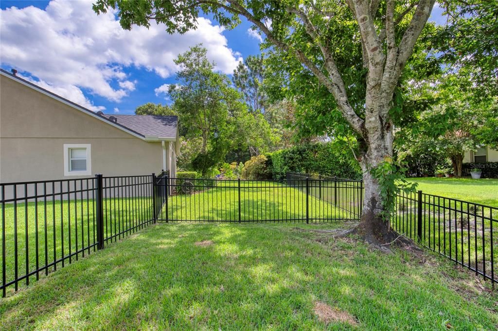 En Venta: $299,000 (4 camas, 2 baños, 1613 Pies cuadrados)