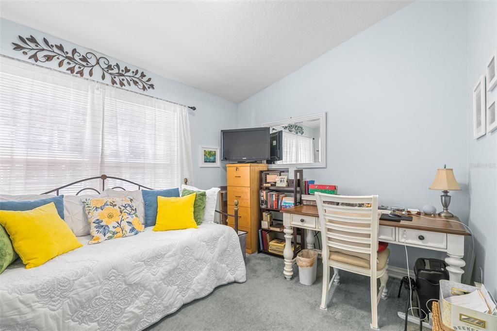 На продажу: $199,000 (2 спален, 2 ванн, 1110 Квадратных фут)