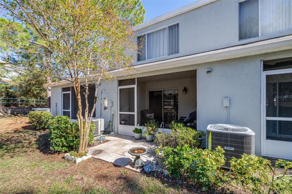 На продажу: $199,000 (2 спален, 2 ванн, 1110 Квадратных фут)