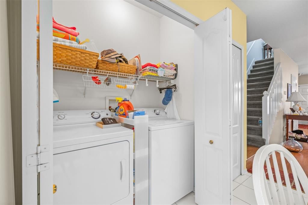 На продажу: $199,000 (2 спален, 2 ванн, 1110 Квадратных фут)