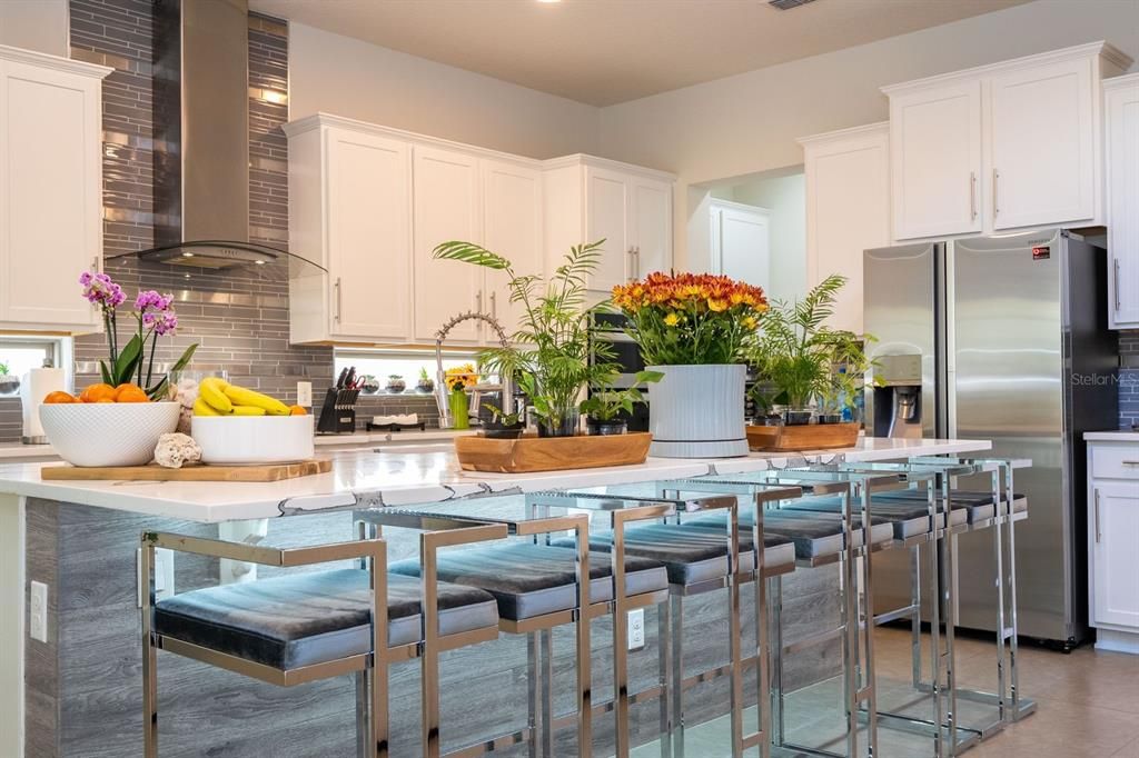 На продажу: $1,100,000 (4 спален, 4 ванн, 4232 Квадратных фут)